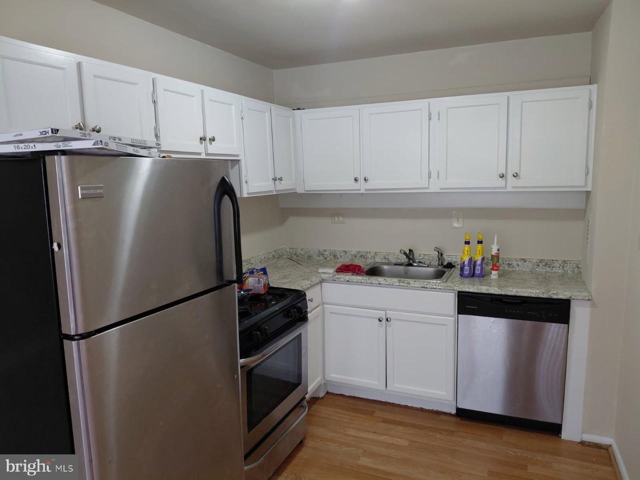 401 N Armistead St #205 - Photo 3 of 7