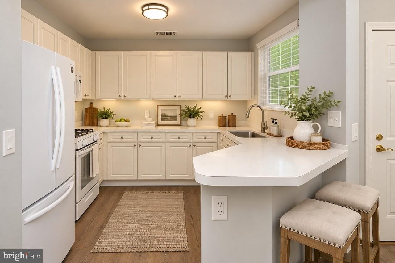 45050 Brae Ter #103 - Photo 5 of 12