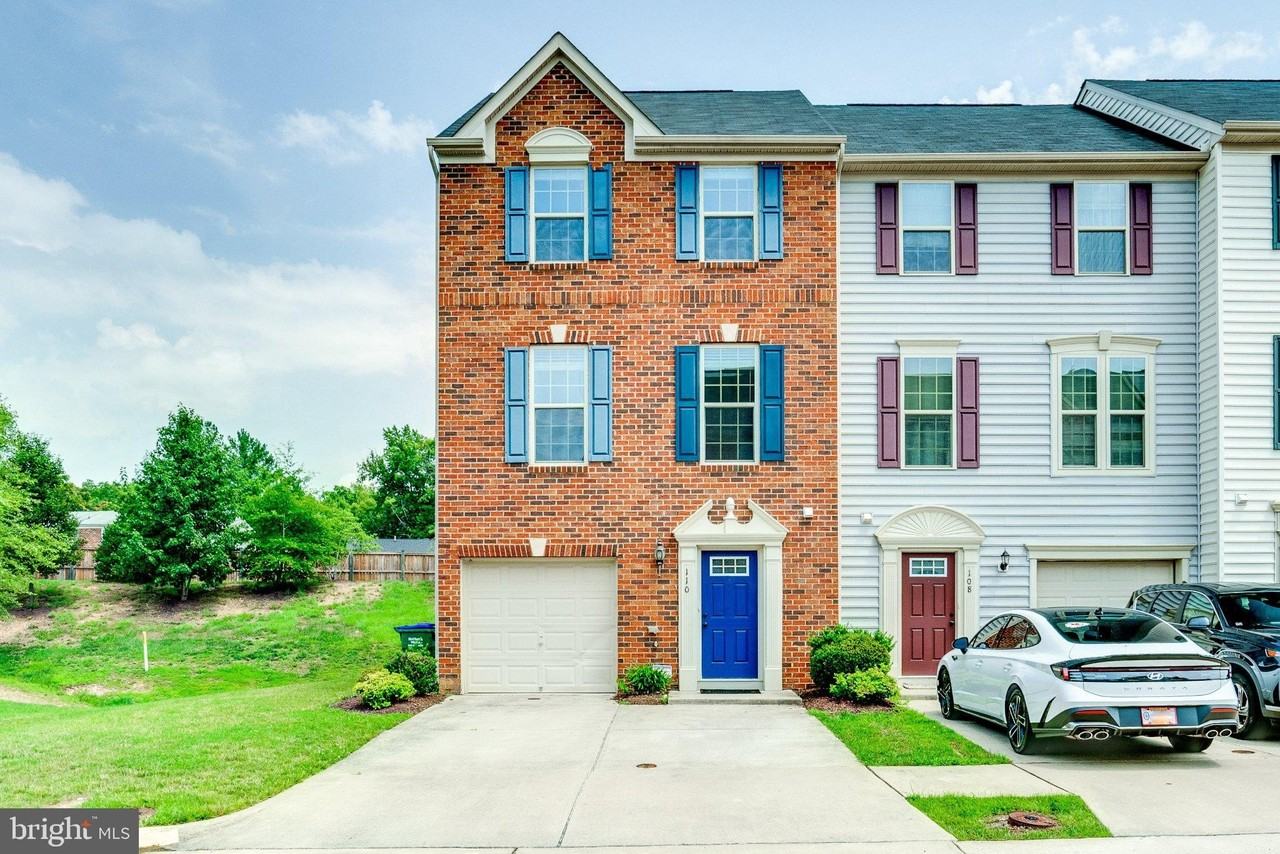 110 Brenton Rd