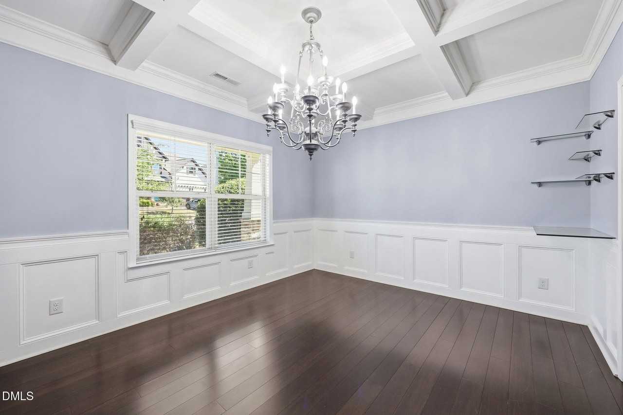 3019 Peachtree Town Ln - Photo 6 of 50