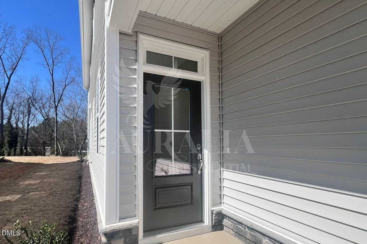 183 Anise Ln - Photo 3 of 31