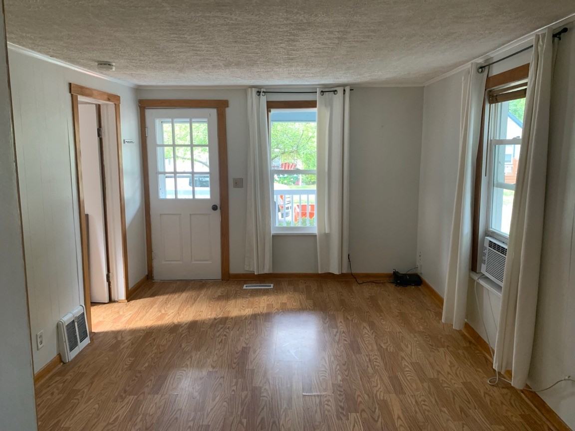 1018 Tisdale Ave #1018 - Photo 5 of 7