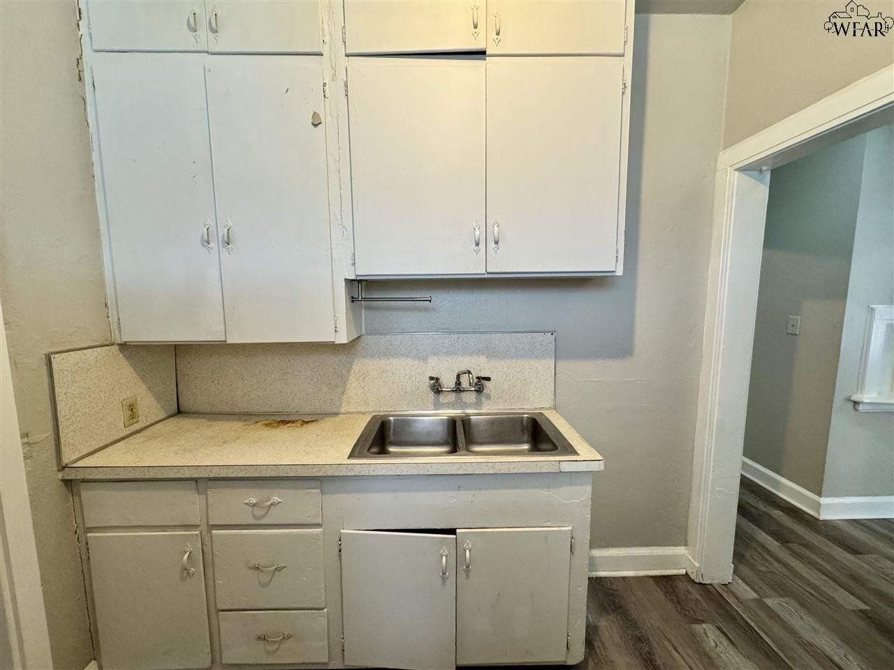 1109 Harrison St #9 - Photo 6 of 6