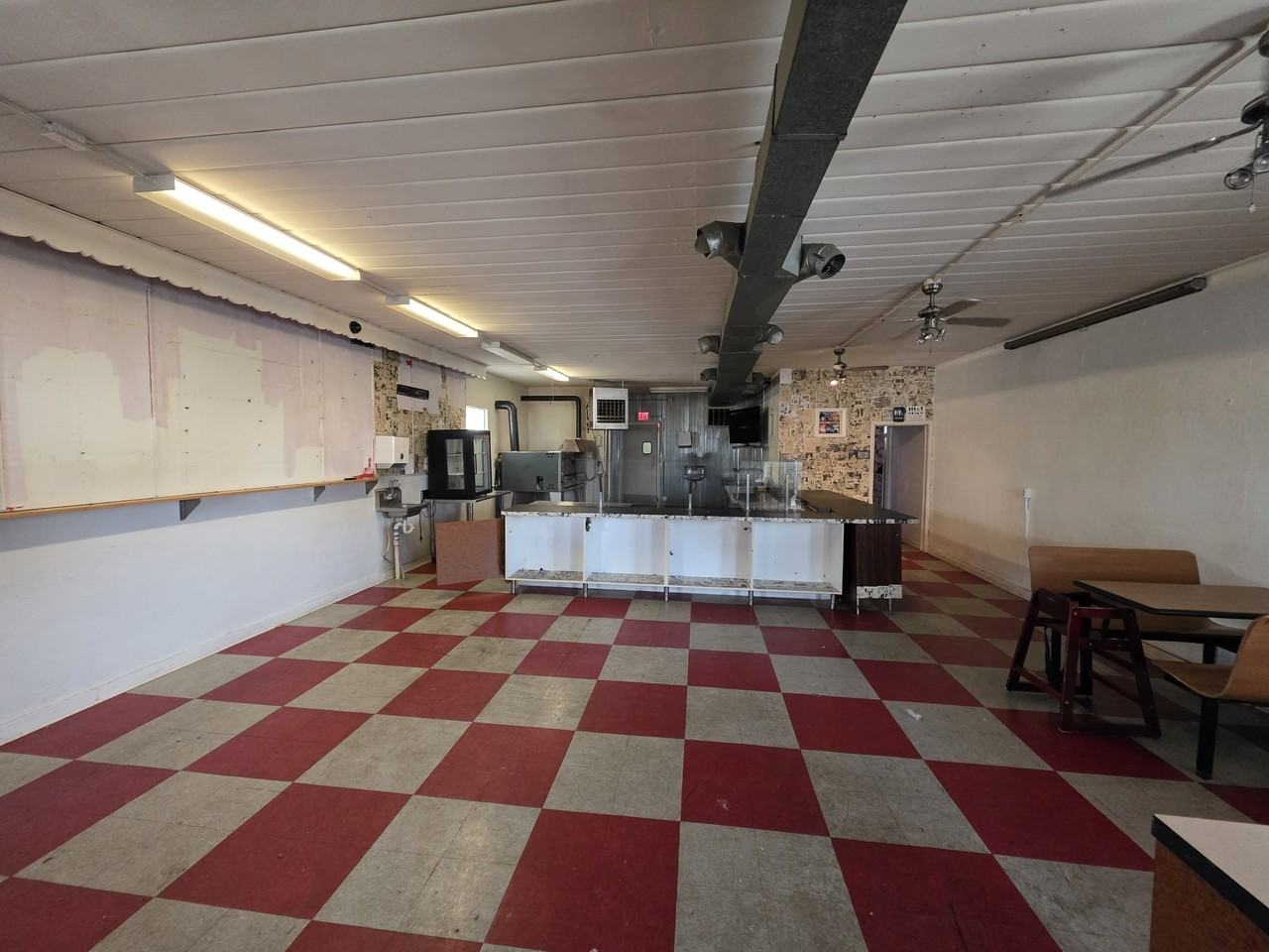 181 E Innis Ave #1 - Photo 3 of 9