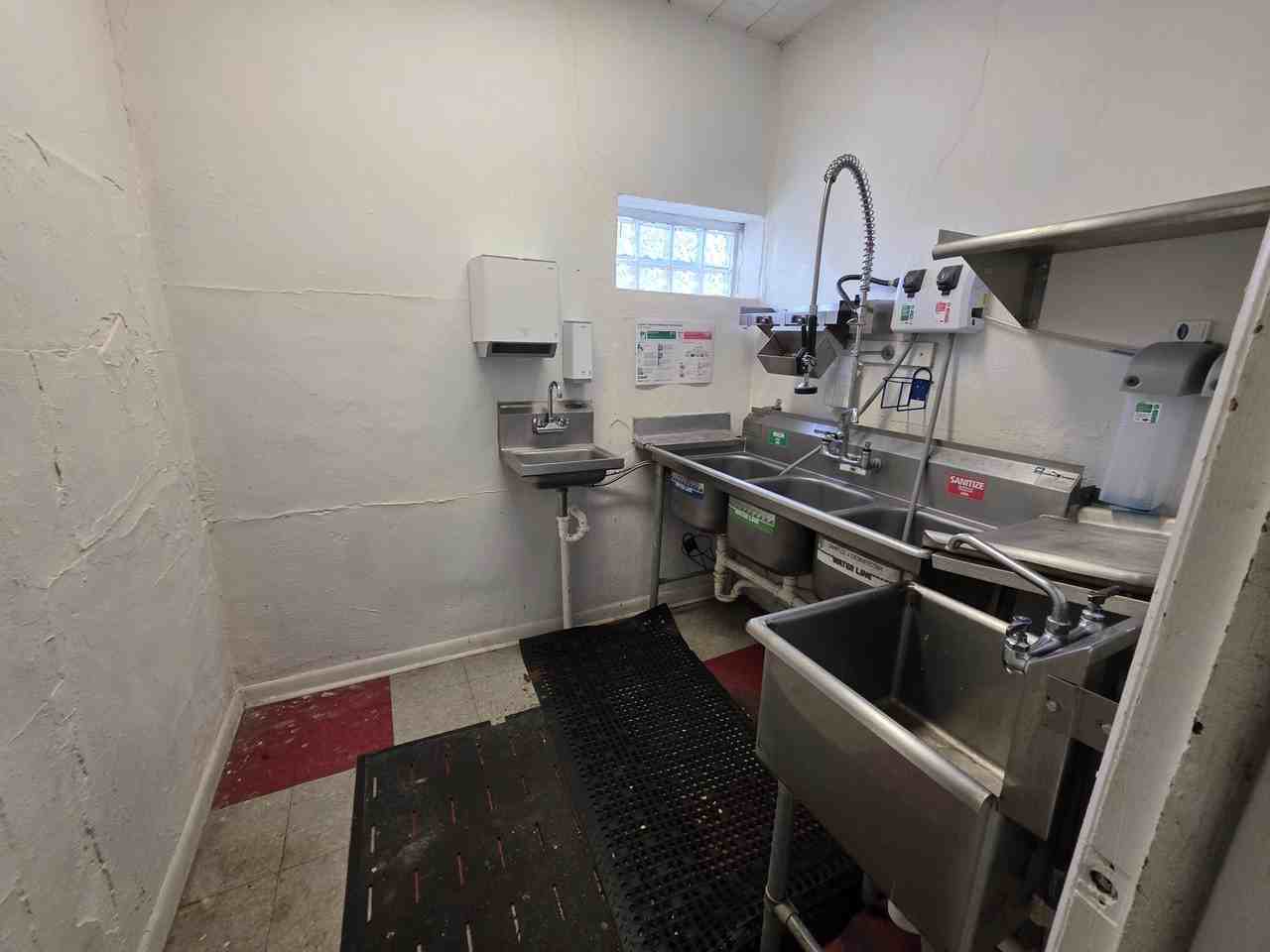 181 E Innis Ave #1 - Photo 6 of 9