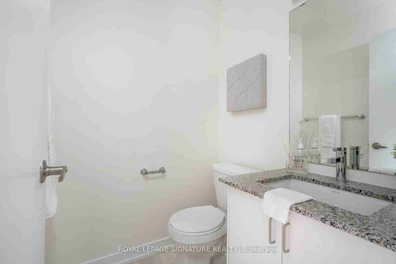 370 Red Maple Road #51 - Photo 7 of 11