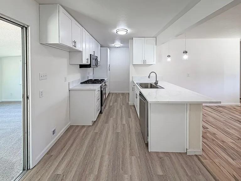 7827 Glen Tree Drive - Photo 2 of 8