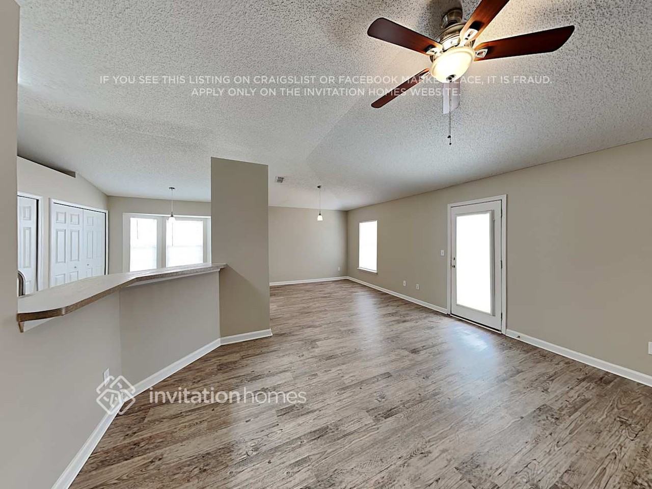 4549 Cobblefield Cir E - Photo 5 of 17