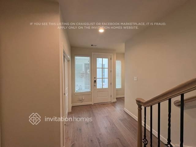 714 Wilshire Brook Ln - Photo 2 of 16