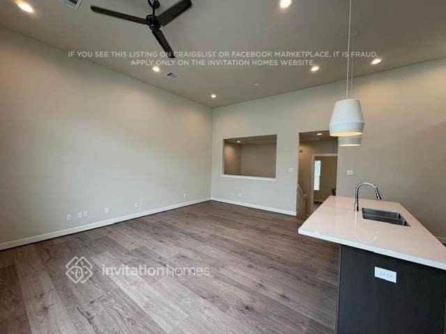 714 Wilshire Brook Ln - Photo 3 of 16