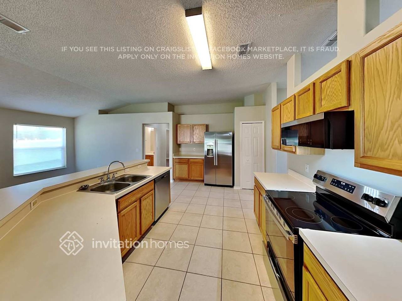 1395 Valhalla St - Photo 6 of 18