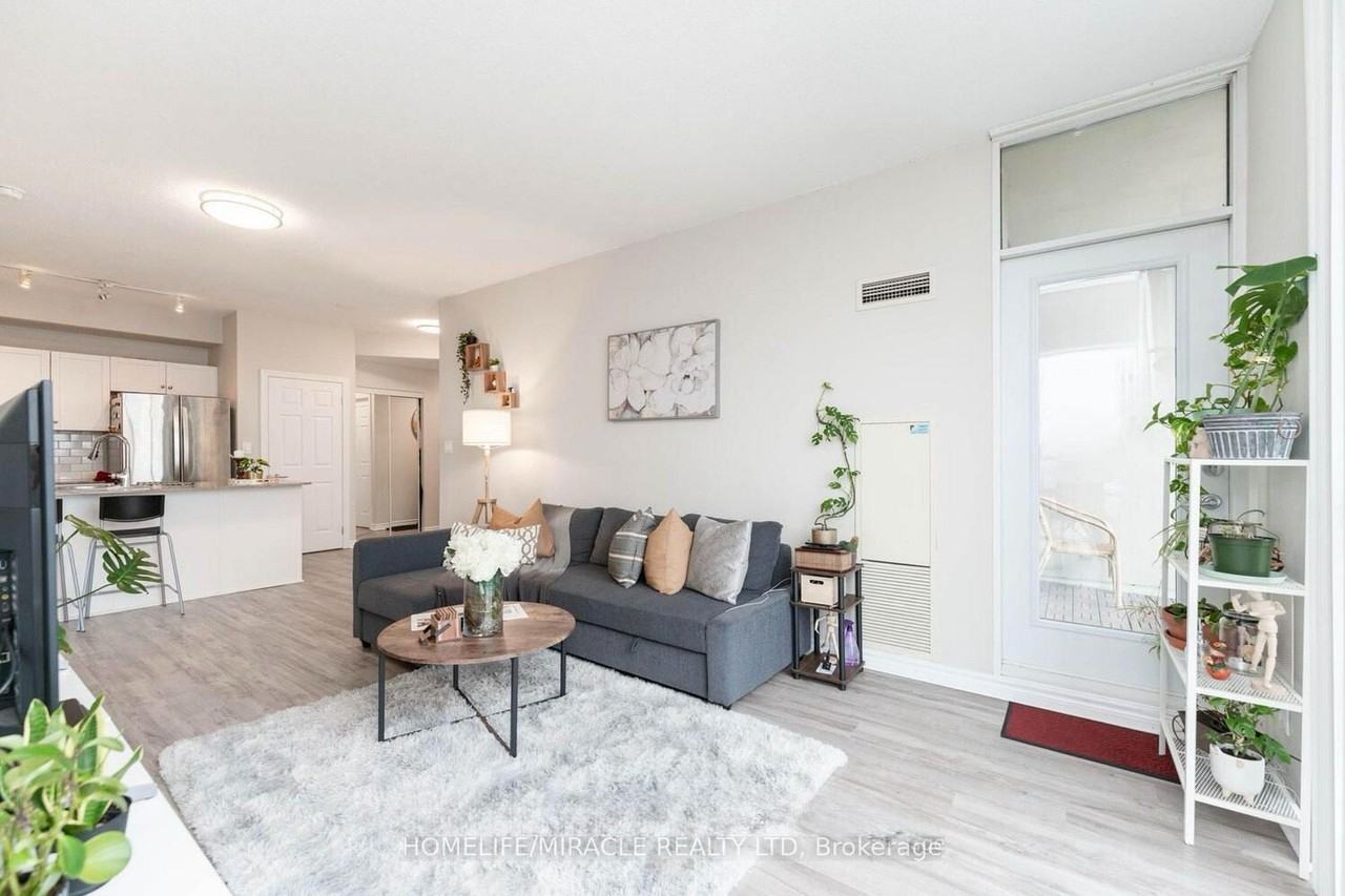 3504 Hurontario Street #1702 - Photo 5 of 20