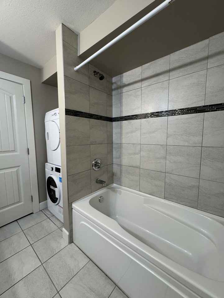 Galloway Ave & Hames Cres #BSMT - Photo 7 of 10