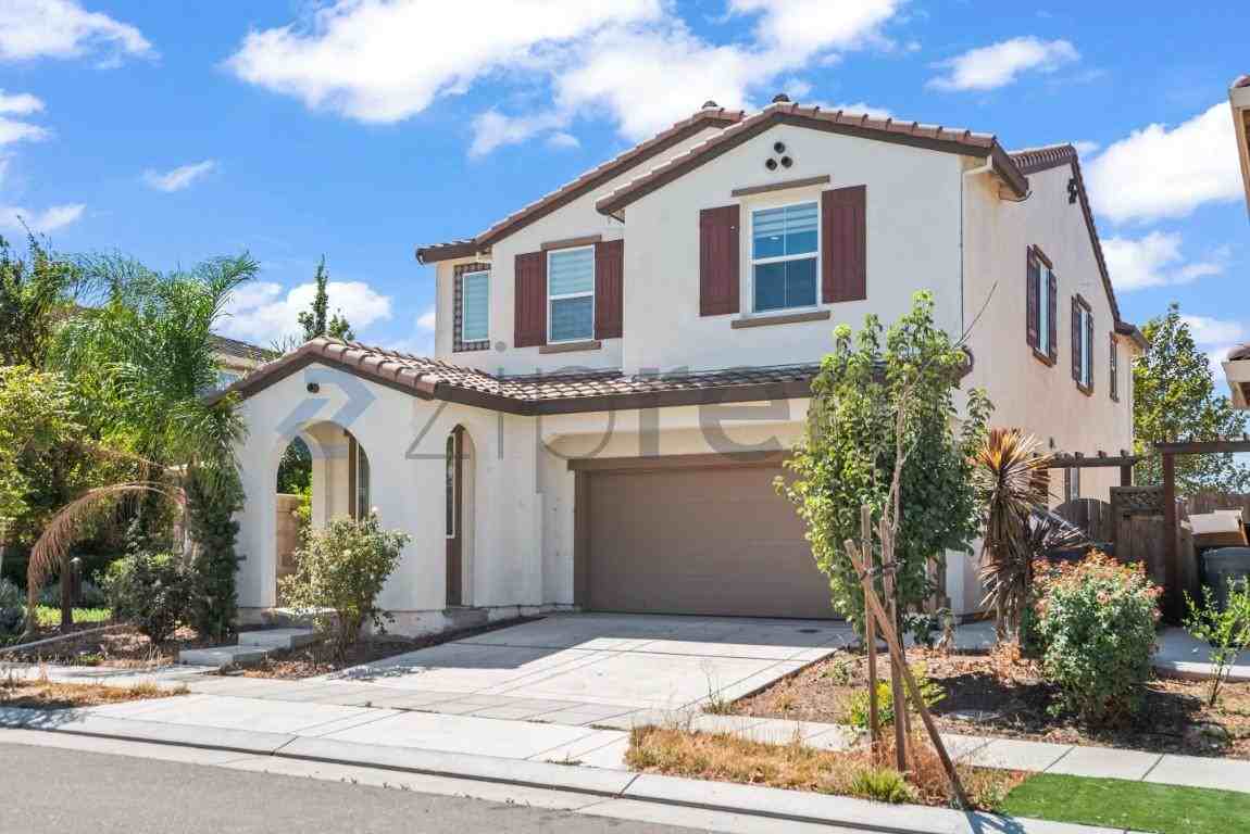 1523 S Oliveira Dr - Photo 2 of 36