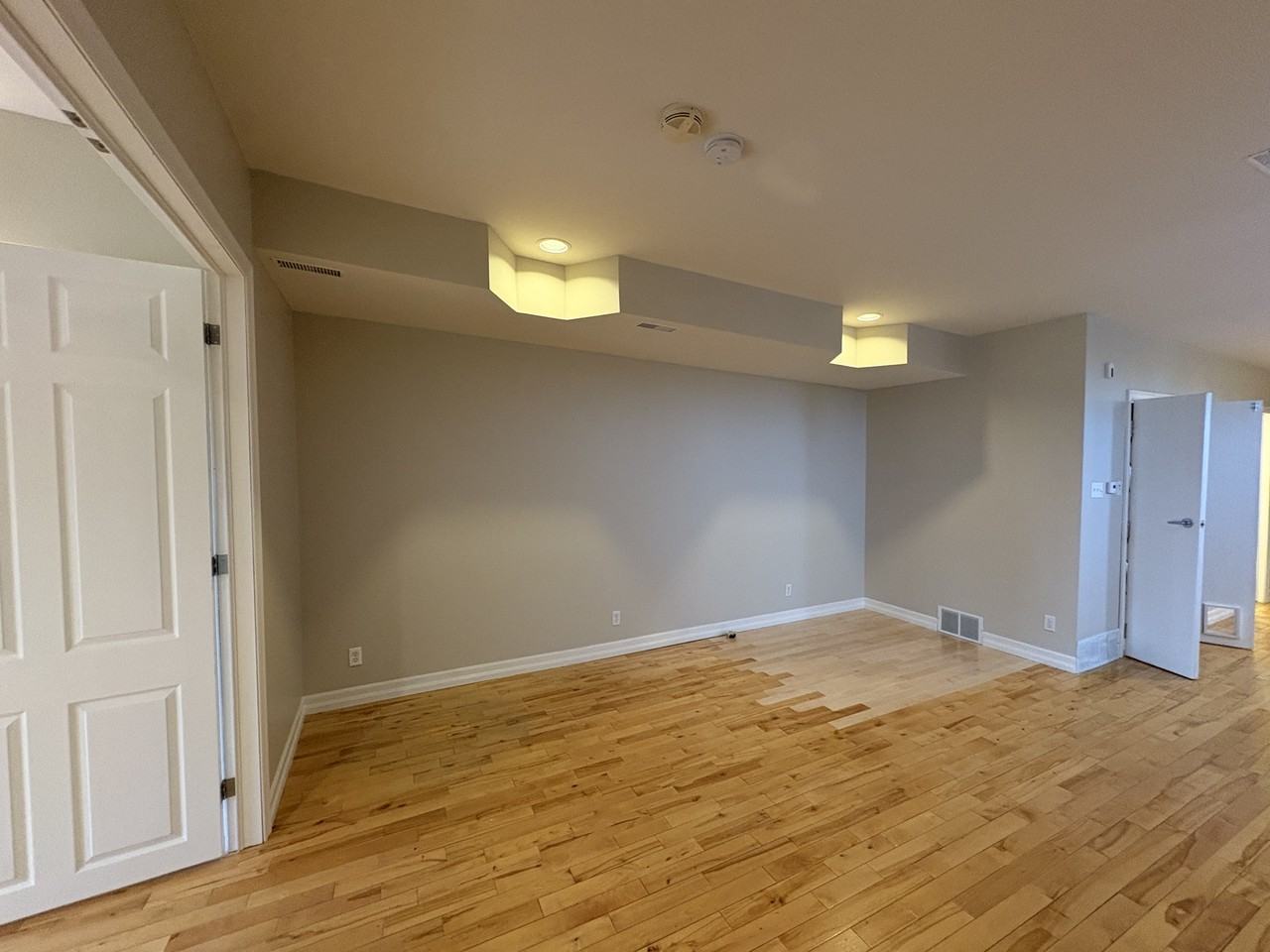 64 Mill Street - Photo 4 of 10