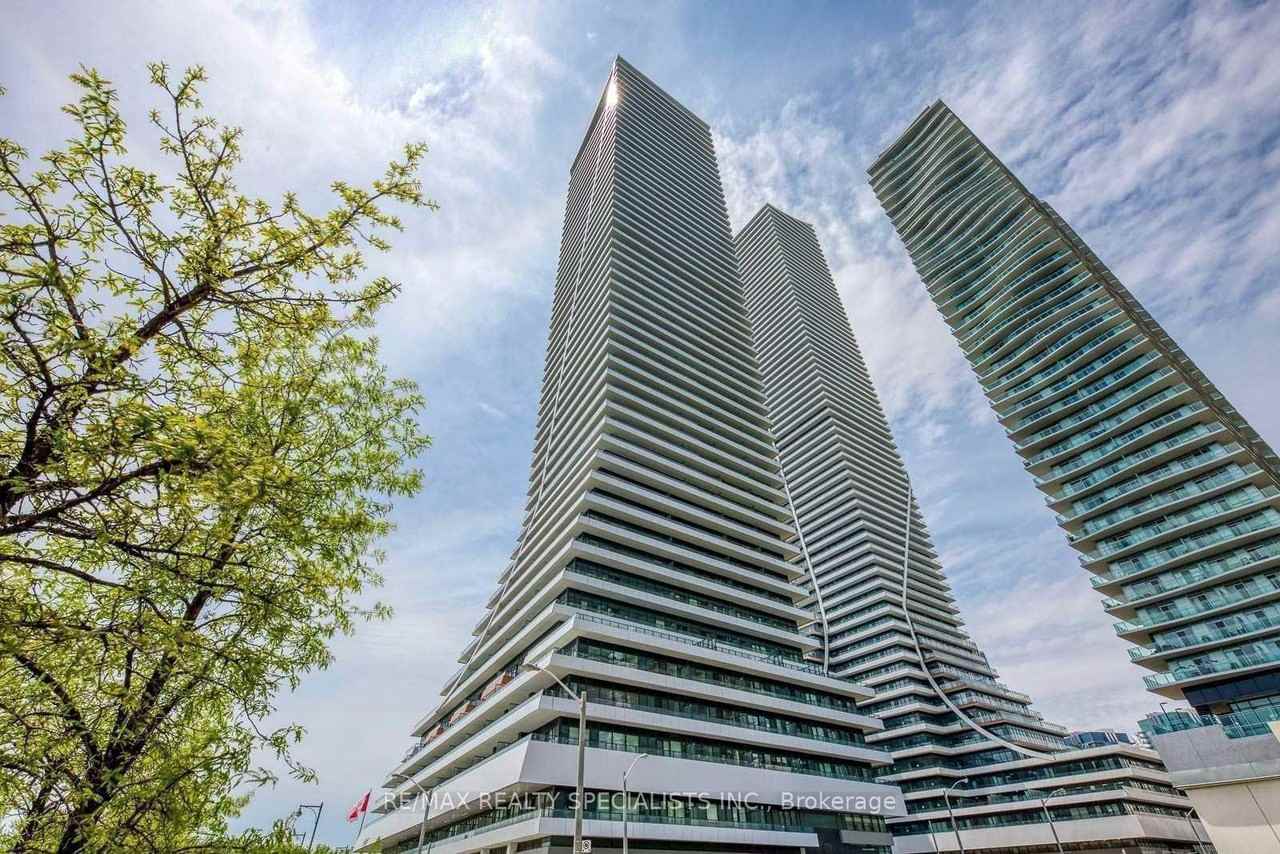 20 Shore Breeze Drive #321