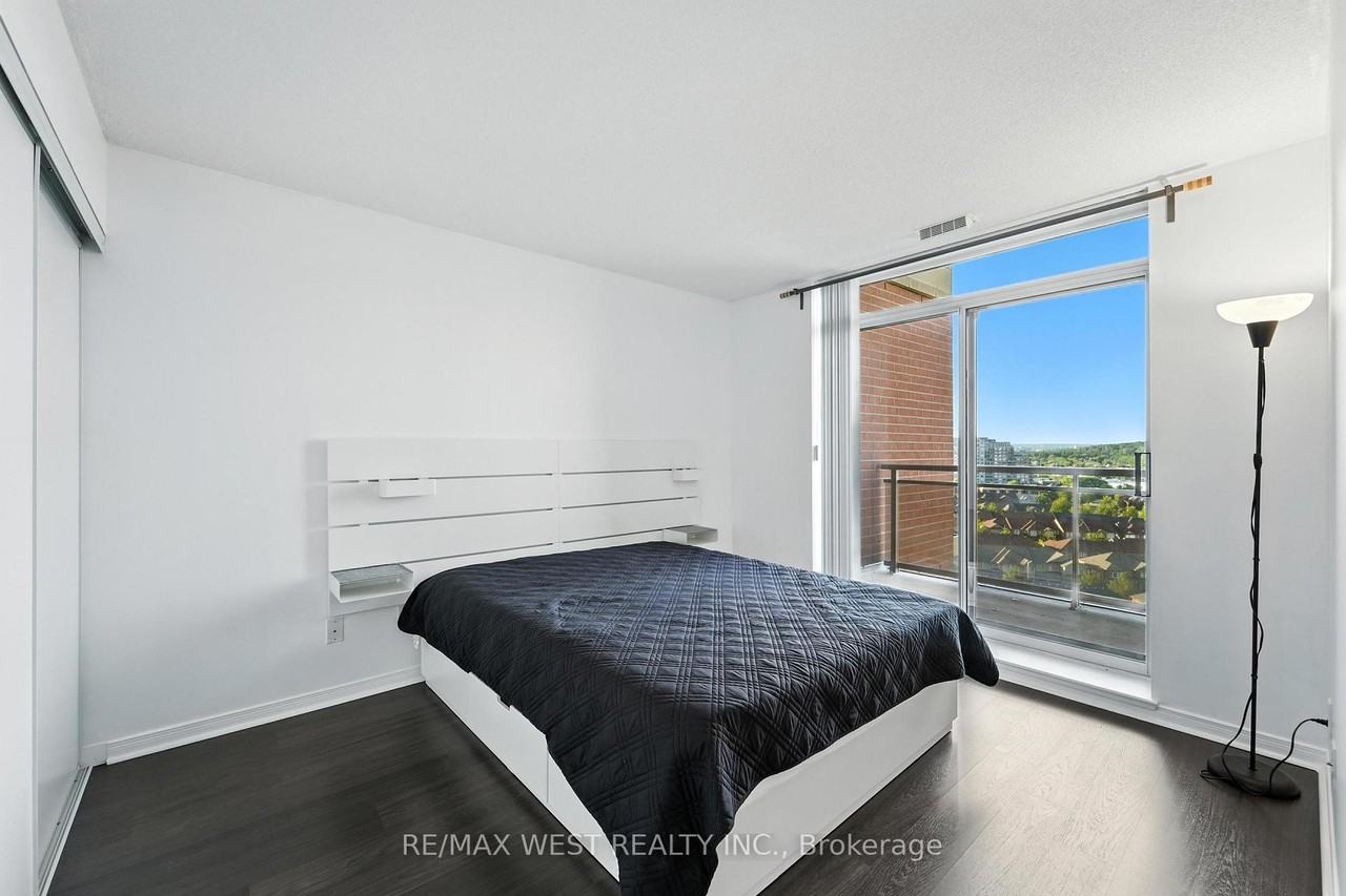 75 King William Crescent #PH2 - Photo 7 of 16