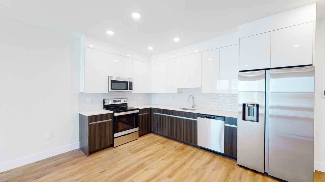 The Meadowside - Photo 2 of 19