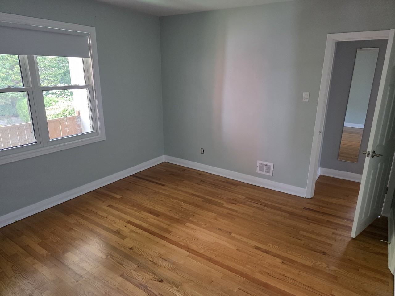 88 West Presland Road - Photo 6 of 7