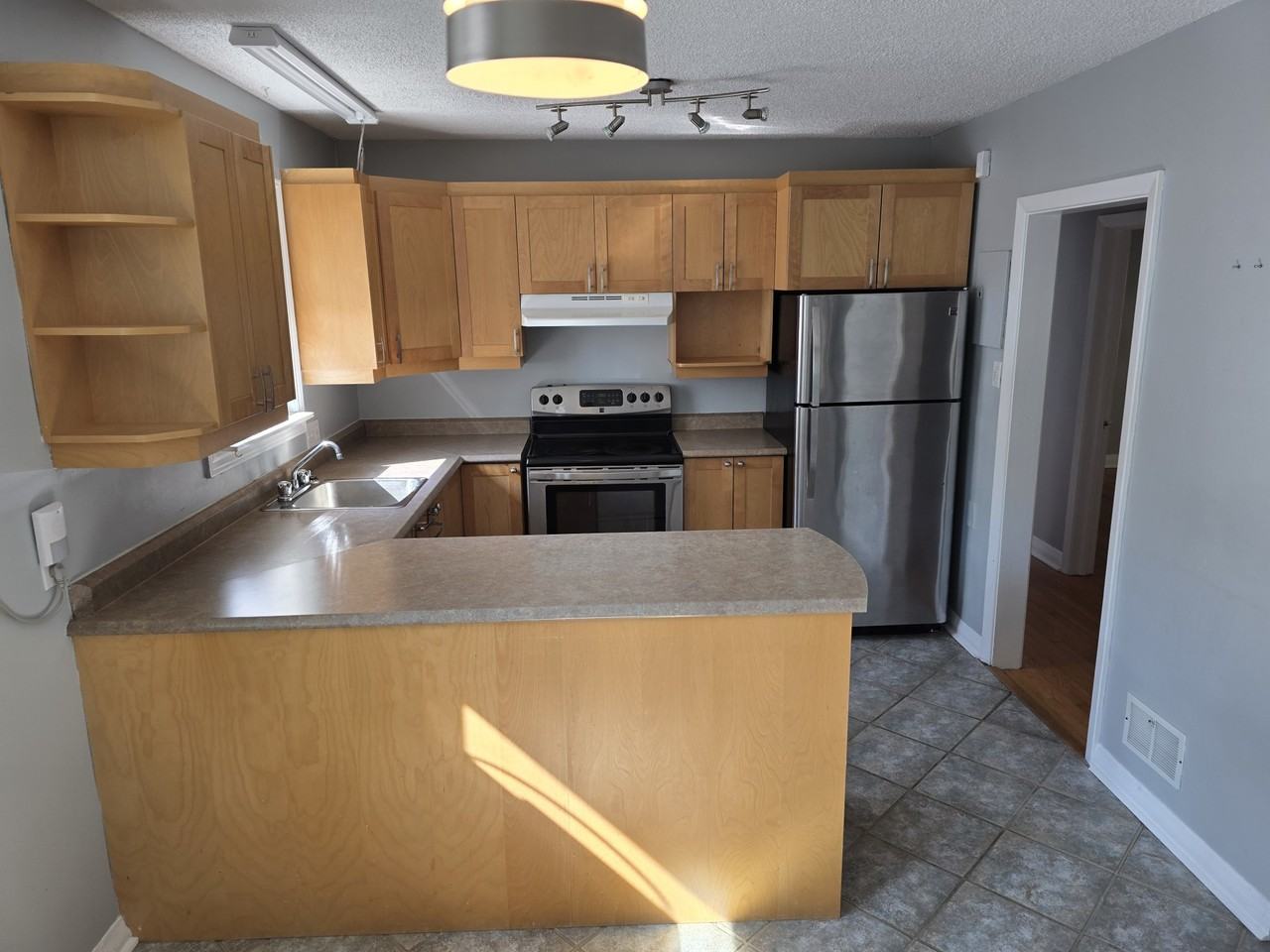 88 West Presland Road - Photo 7 of 7