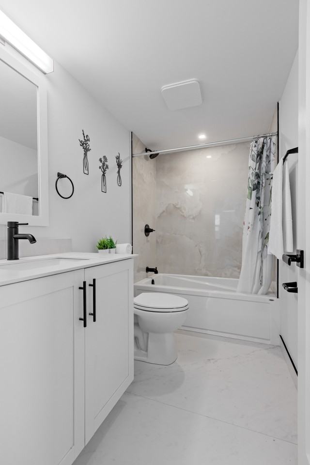 263 Currell Ave - Photo 7 of 11