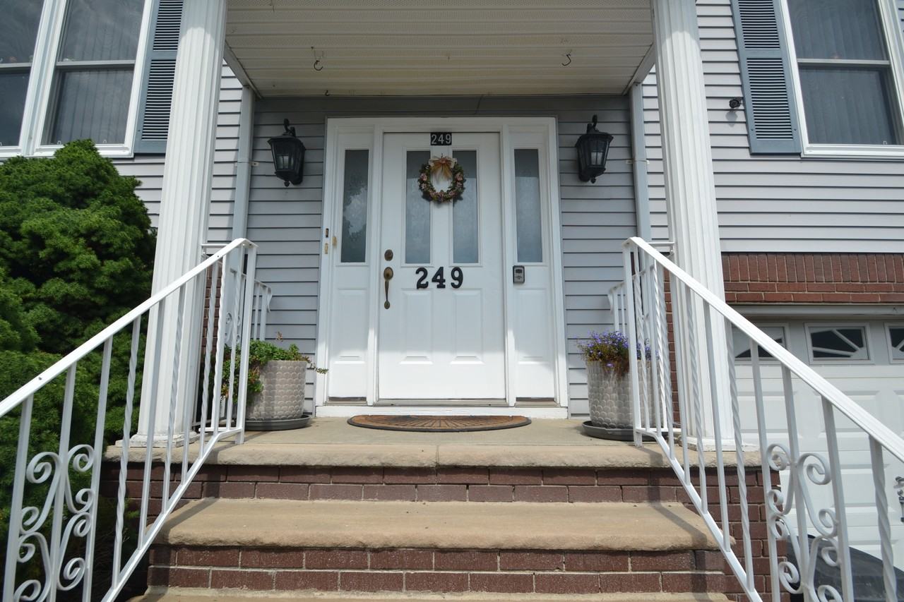 249 Arlington Avenue #2 - Photo 3 of 21