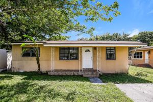 featured image of 130 Nw 13th Ave