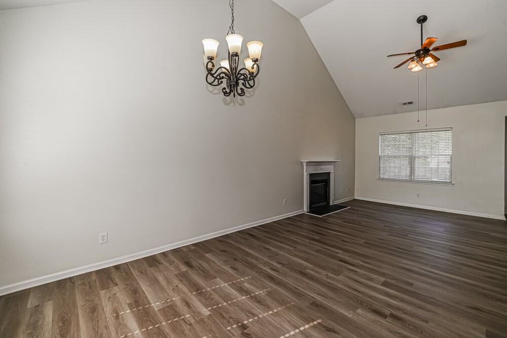 6827 Blake Brook Dr - Photo 5 of 17