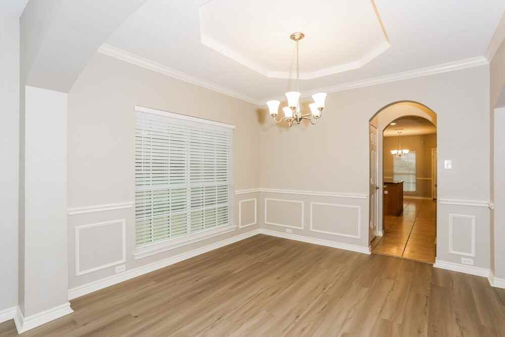 102 Hartley Ln - Photo 5 of 17