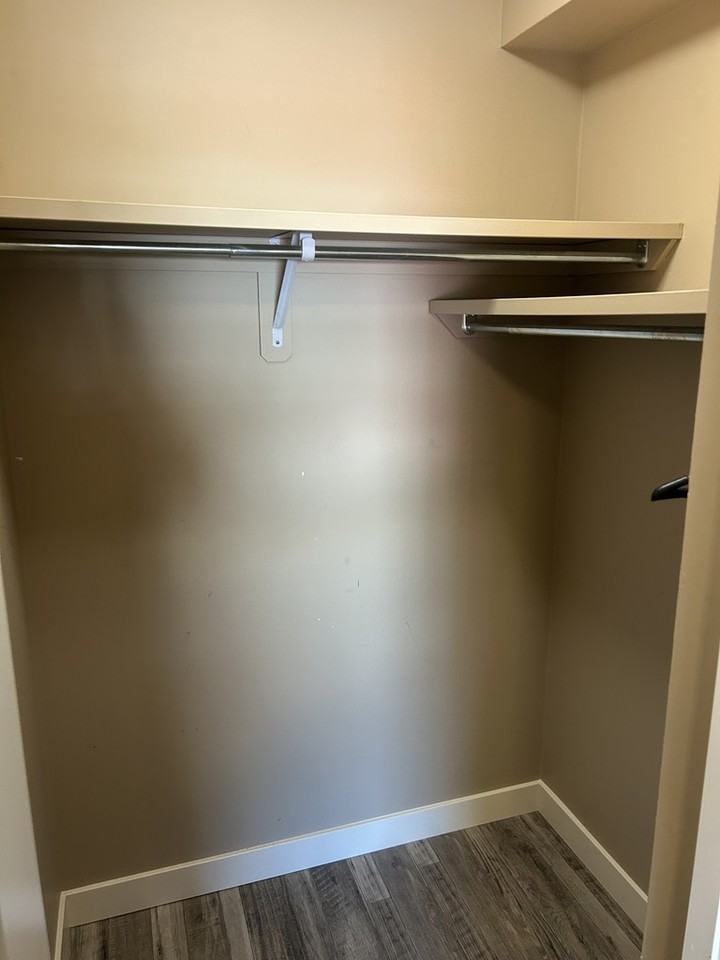326 Herold Rd - Photo 5 of 20