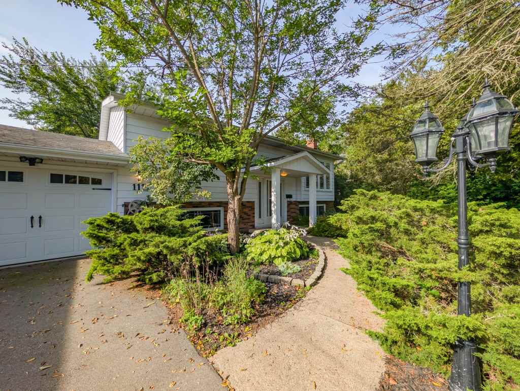 111 Mill St - Photo 2 of 29
