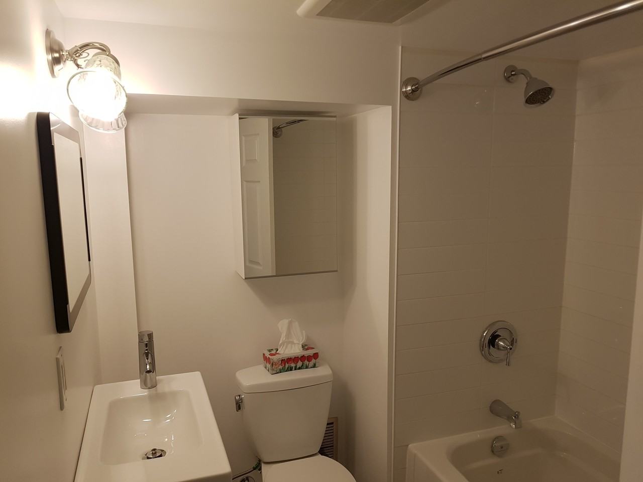 238 Byron Ave - Photo 6 of 10
