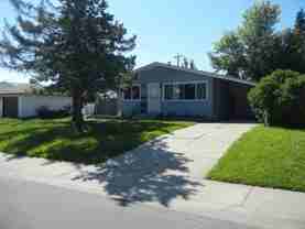 12325 136 Ave Nw - Photo 1 of 1