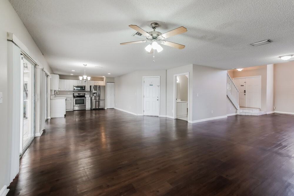 5422 Nw 42nd Way - Photo 7 of 17