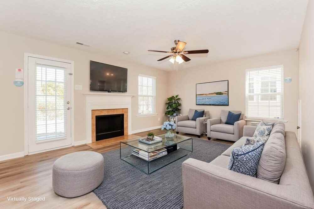 2805 Windcrest Trl - Photo 4 of 20