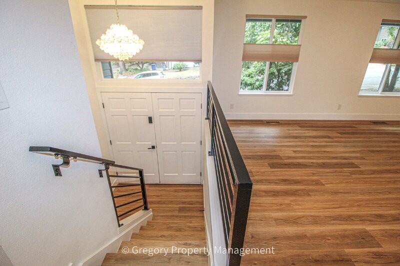 14806 107th Ave Ne - Photo 6 of 37