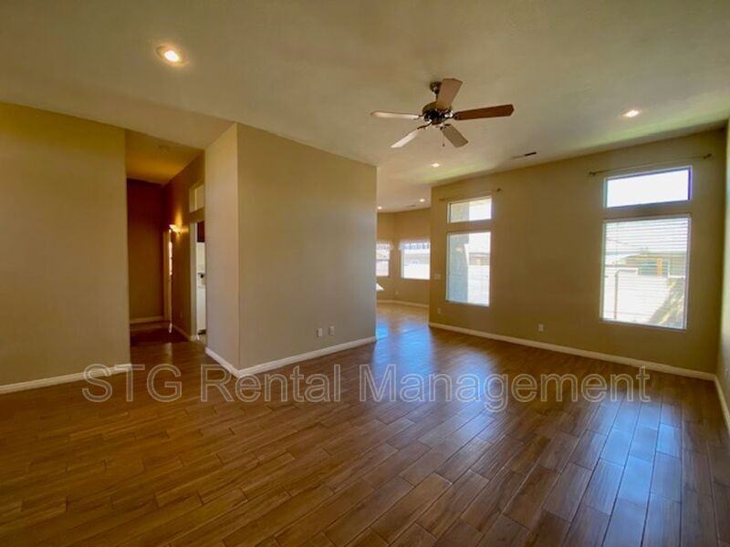 394 Northeast - Photo 4 of 41