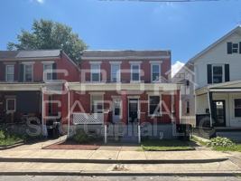 featured image of 1915 Manada St