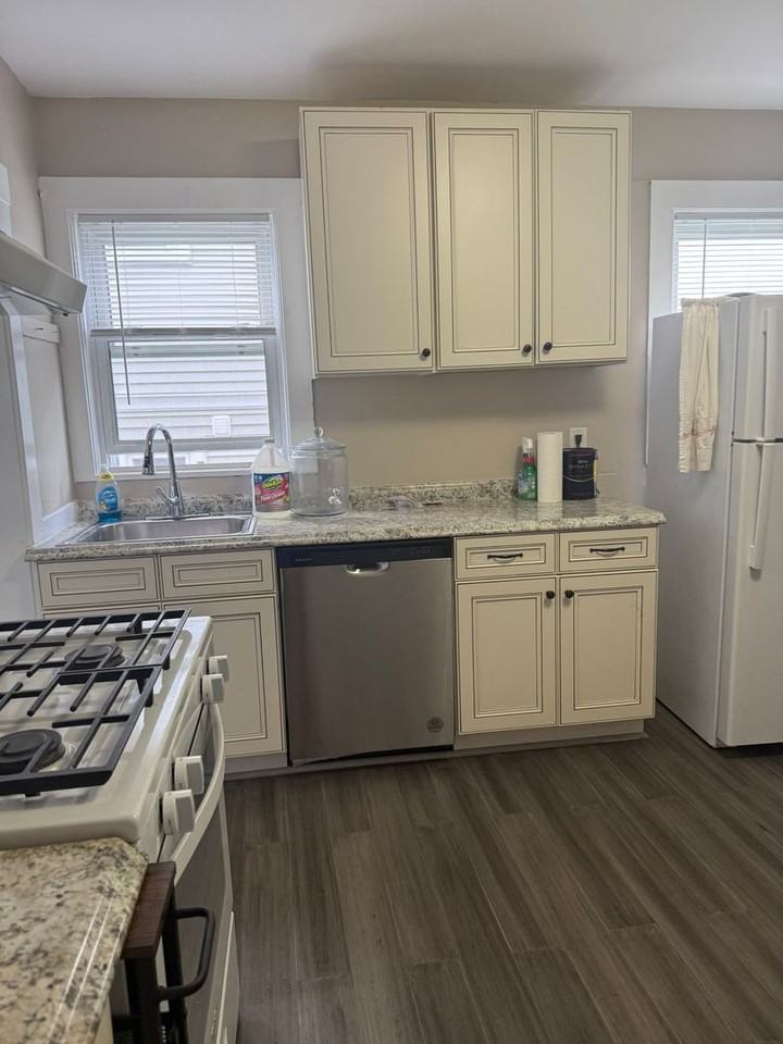 35 Matchett St - Photo 5 of 13