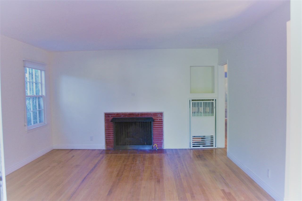 3571 Beethoven Street ###4 - Photo 4 of 18