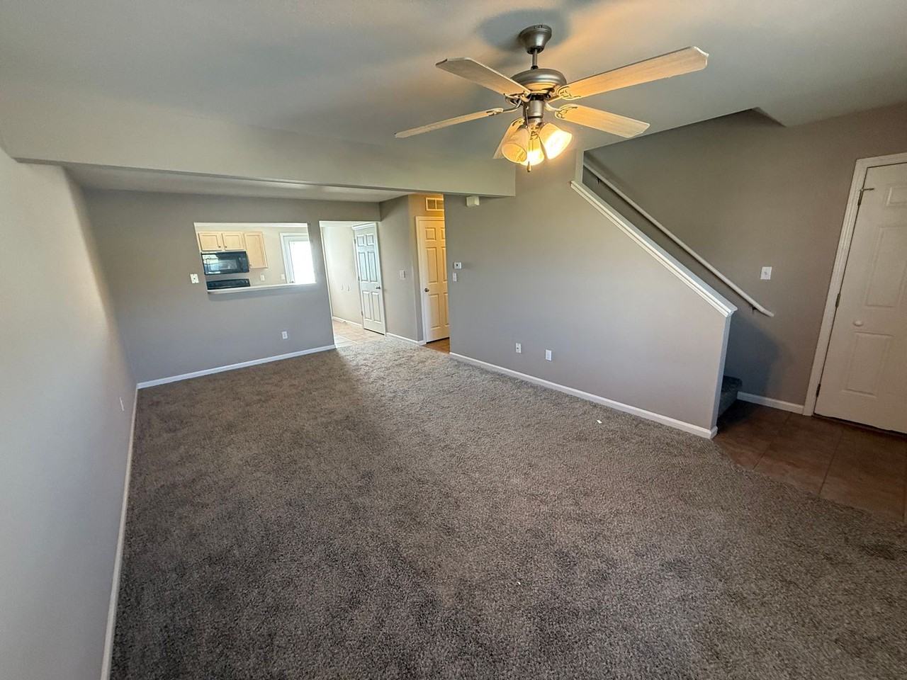 214 Arctic Wolf Ct - Photo 5 of 32