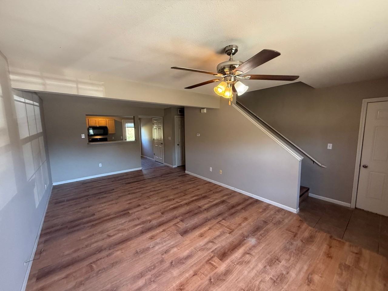 4006 Snowy Owl Dr - Photo 4 of 31