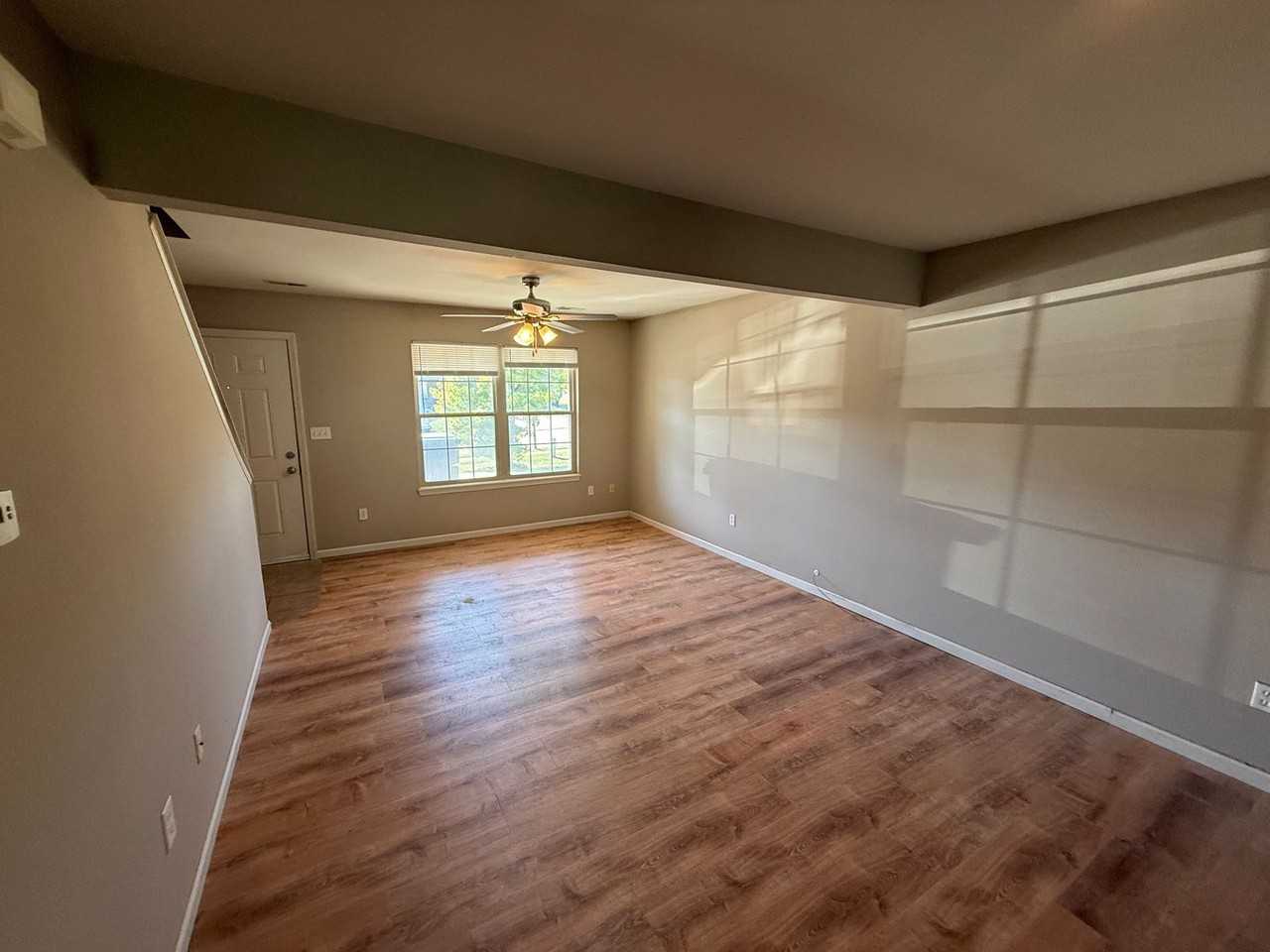 4006 Snowy Owl Dr - Photo 5 of 31