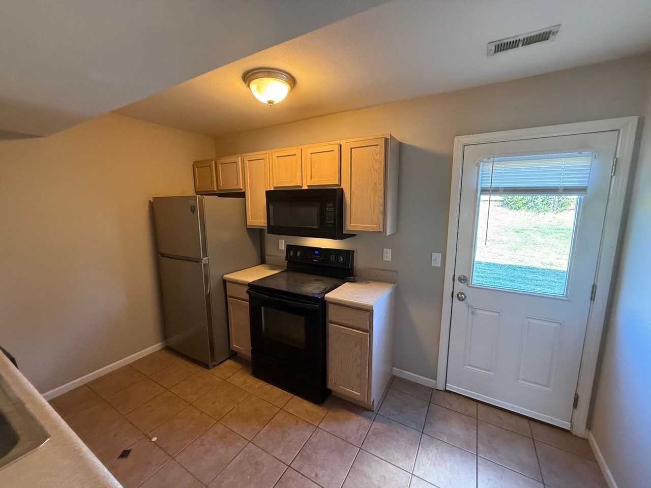 4006 Snowy Owl Dr - Photo 6 of 31
