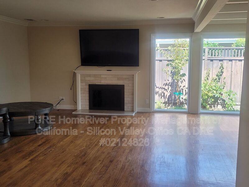 3238 Hilary Dr - Photo 7 of 23