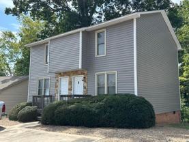 2632 White Oak Ln - Photo 1 of 1
