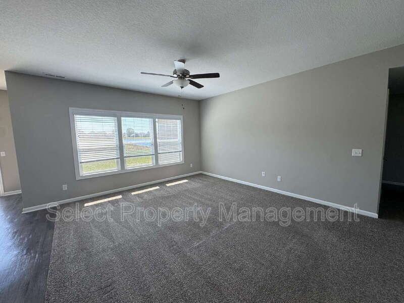 4915 Whittlebury Dr - Photo 5 of 22