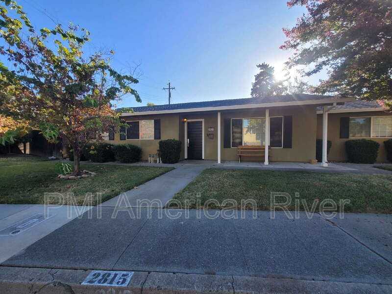 2815 Santa Buena Way - Photo 2 of 18