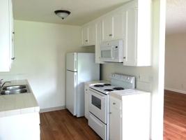 featured image of 210 Quintard St