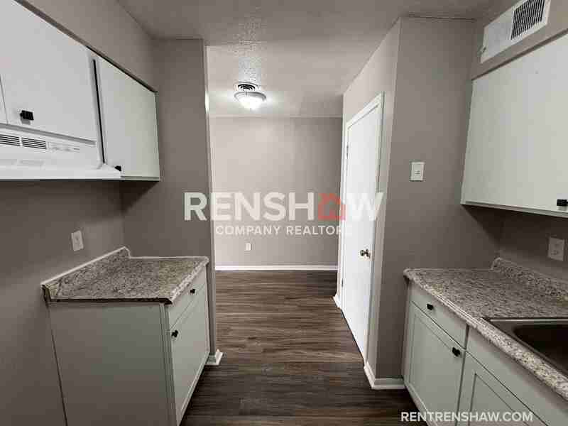 659 Mcconnell St - Photo 5 of 11
